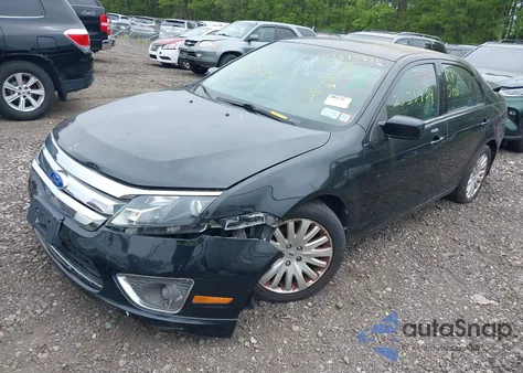 2012 Ford Fusion Hybrid z USA, uszkodzony, nr VIN 3FADP0L32CR251759